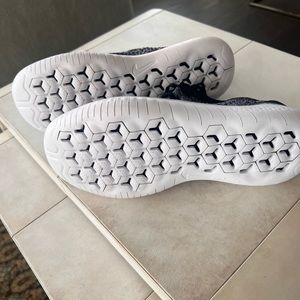 UNWORN Nike Free Run Flyknit 2018. Women’s 6